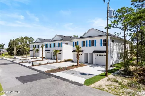 820 Kenneth Ave #1, Carolina Beach, NC 28428