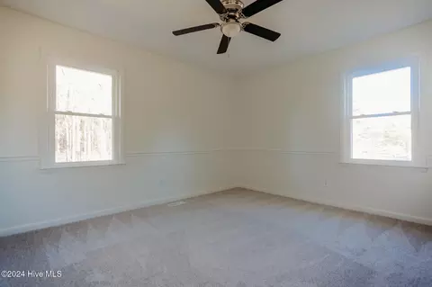 112 Fox Dr, Dudley, NC 28333 photo 14
