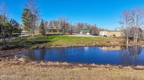 148 Scott Rd, Seagrove, NC 27341