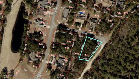 904 Firefly Ct, New Bern, NC 28560