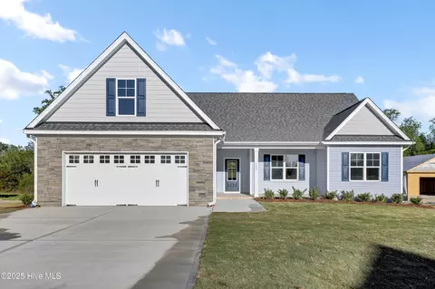 302 Bellows Ln, Rocky Point, NC 28457