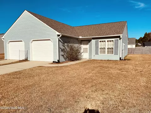 123 Jerrett Ln, Havelock, NC 28532