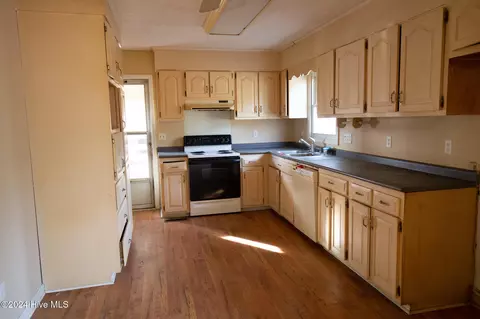 Other - 865 Silver Spoon Rd, Evergreen, NC 28438 photo 4 of 11
