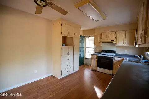 Other - 865 Silver Spoon Rd, Evergreen, NC 28438 photo 5 of 11