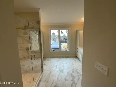 Bath - 5 Castle Bridge Ct, Pinehurst, NC 28374 photo 1 of 5
