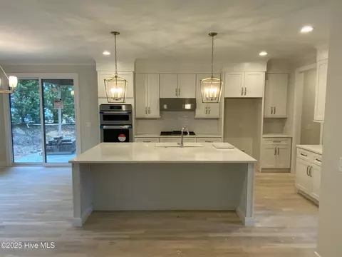 Kitchen - 5 Castle Bridge Ct, Pinehurst, NC 28374 photo 1 of 3
