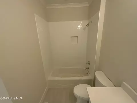 Bath - 5 Castle Bridge Ct, Pinehurst, NC 28374 photo 5 of 5