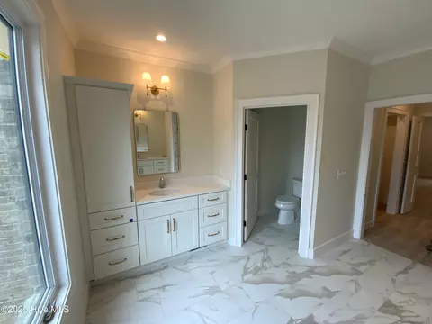 Bath - 5 Castle Bridge Ct, Pinehurst, NC 28374 photo 3 of 5
