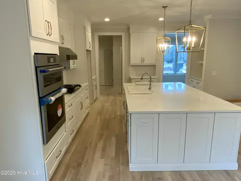 Kitchen - 5 Castle Bridge Ct, Pinehurst, NC 28374 photo 2 of 3