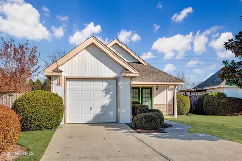 5119 Sun Coast Dr, Wilmington, NC 28411