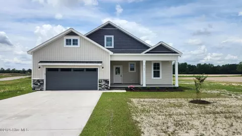 4706 Wagon Wheel Dr, Ayden, NC 28513