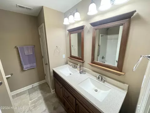 Bath - 60 Grace D King Ln, Faison, NC 28341 photo 1 of 3