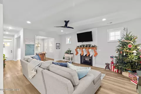 Living - 120 Emerald View Dr, Cedar Point, NC 28584 photo 1 of 1