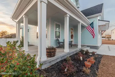 Exterior - 120 Emerald View Dr, Cedar Point, NC 28584 photo 3 of 12