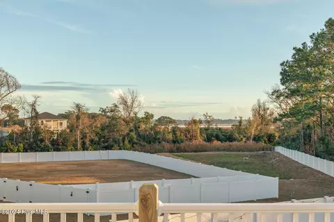 View/Area - 120 Emerald View Dr, Cedar Point, NC 28584 photo 1 of 3