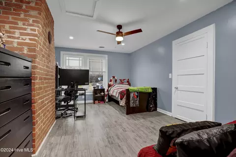 Bedroom - 695 Rooks Rd, Atkinson, NC 28421 photo 10 of 11