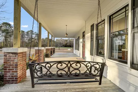 Exterior - 695 Rooks Rd, Atkinson, NC 28421 photo 5 of 19