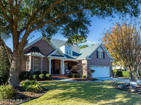 2785 Lawton Ct SE, Southport, NC 28461