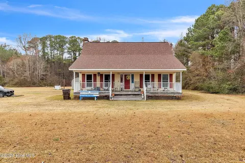 118 Joy Ave, Pikeville, NC 27863