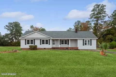 255 Taylor Rd, Havelock, NC 28532