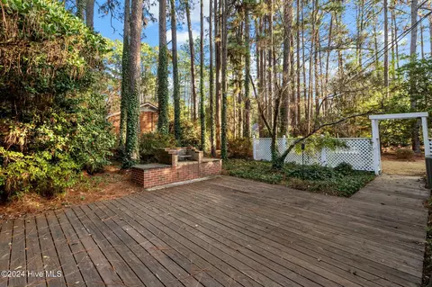 Exterior - 192 Thorne Rd, Pinehurst, NC 28374 photo 5 of 9