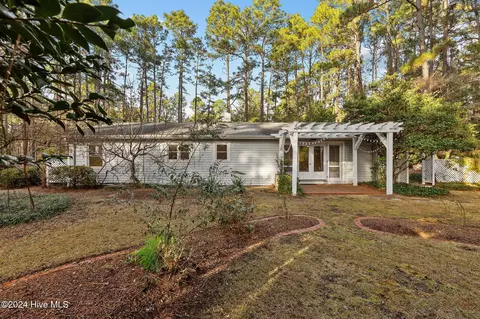 Exterior - 192 Thorne Rd, Pinehurst, NC 28374 photo 2 of 9