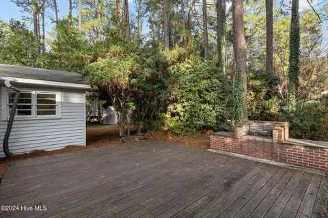 Exterior - 192 Thorne Rd, Pinehurst, NC 28374 photo 6 of 9