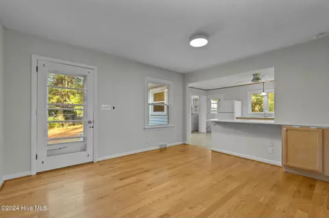 Living - 192 Thorne Rd, Pinehurst, NC 28374 photo 1 of 5