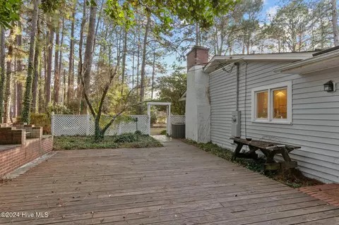 Exterior - 192 Thorne Rd, Pinehurst, NC 28374 photo 7 of 9