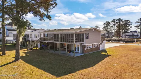 253 Portside Dr, Chocowinity, NC 27817 photo 8