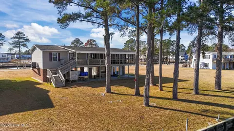 253 Portside Dr, Chocowinity, NC 27817 photo 9