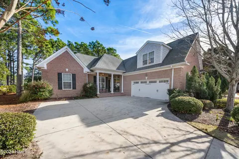 3614 W Medinah Ave, Southport, NC 28461