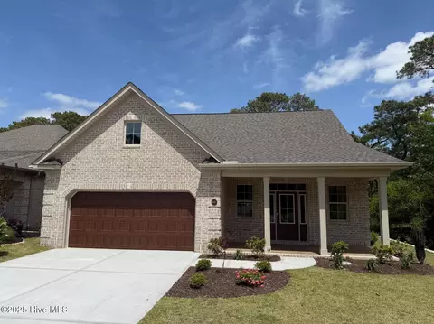 545 Motts Forest Rd, Wilmington, NC 28412