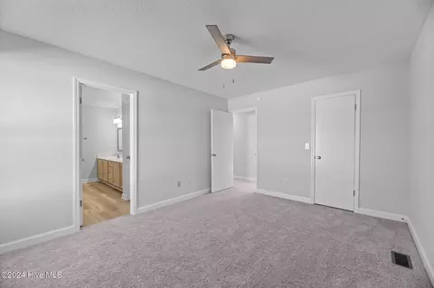 Bedroom - 4572 Wyse Fork Rd, Dover, NC 28526 photo 5 of 5