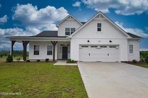221 Clear View School Rd, Jacksonville, NC 28540