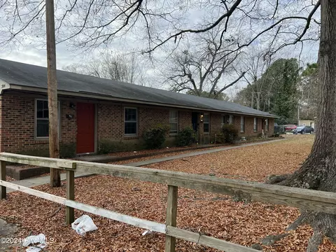 504 Park Ave W, Wilson, NC 27893