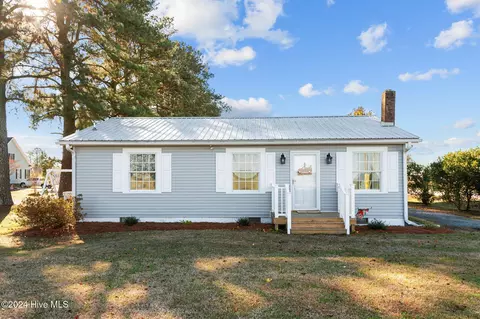 Exterior - 19 Nc 306 Hwy N, Bath, NC 27808 photo 1 of 8