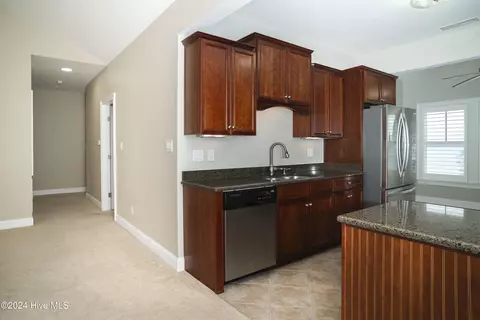 417 Captains Cv UNIT E, Edenton, NC 27932 photo 14