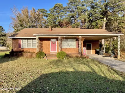 2911 Mccaskey Rd, Williamston, NC 27892