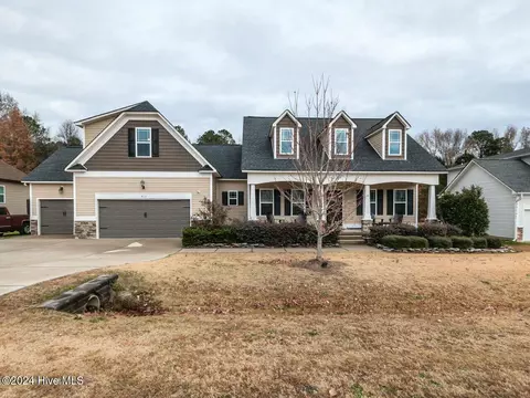 415 Brazil Nut Ln, Smithfield, NC 27577