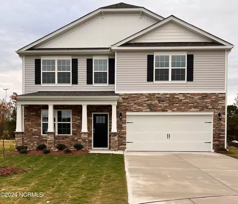 3018 Bayview Dr, Vass, NC 28394