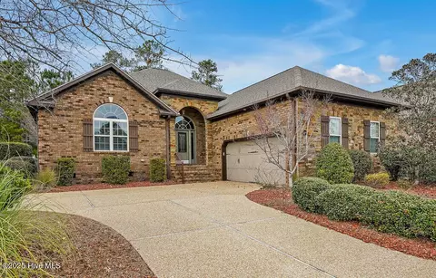 2500 Belshaw Dr, Leland, NC 28451