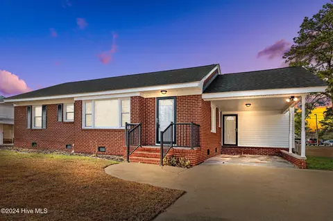 2314 Saint Andrew St, Tarboro, NC 27886