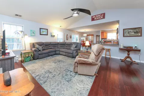 122 Annas Way, Grandy, NC 27939 photo 11
