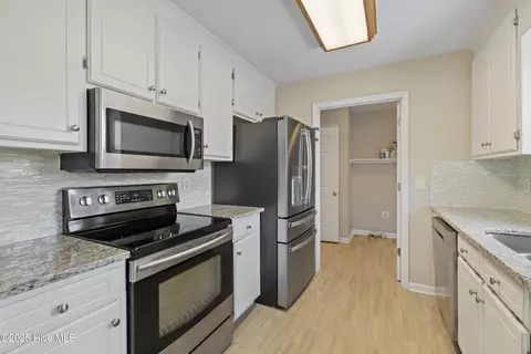 Kitchen - 105 Deblyn Ct, Pine Level, NC 27568 photo 1 of 2