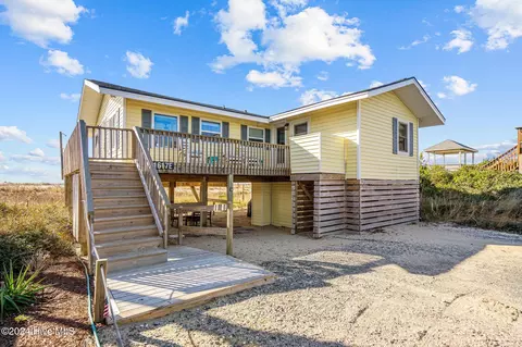 1617 E Beach Dr, Oak Island, NC 28465