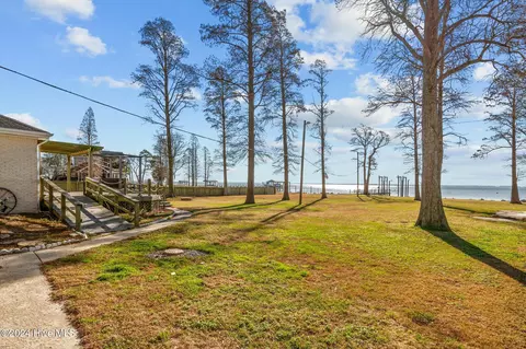 Exterior - 325 Clark Rd, Bath, NC 27808 photo 1 of 7