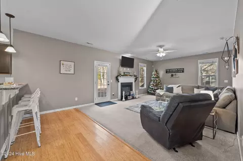 110 Roughleaf Trl, Hampstead, NC 28443 photo 14