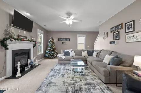 110 Roughleaf Trl, Hampstead, NC 28443 photo 16