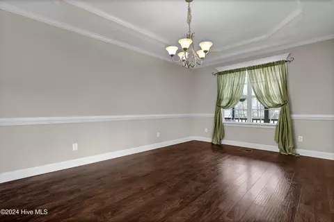 Dining - 516 N Line Dr, Hampstead, NC 28443 photo 2 of 3
